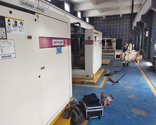 鶴煤集團(tuán)登福空壓機(jī)大修項目